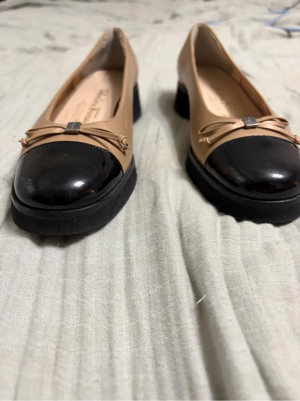 Salvatore Ferragamo Tan and Black Leather Cap-Toe Ballet Flats size 4.5